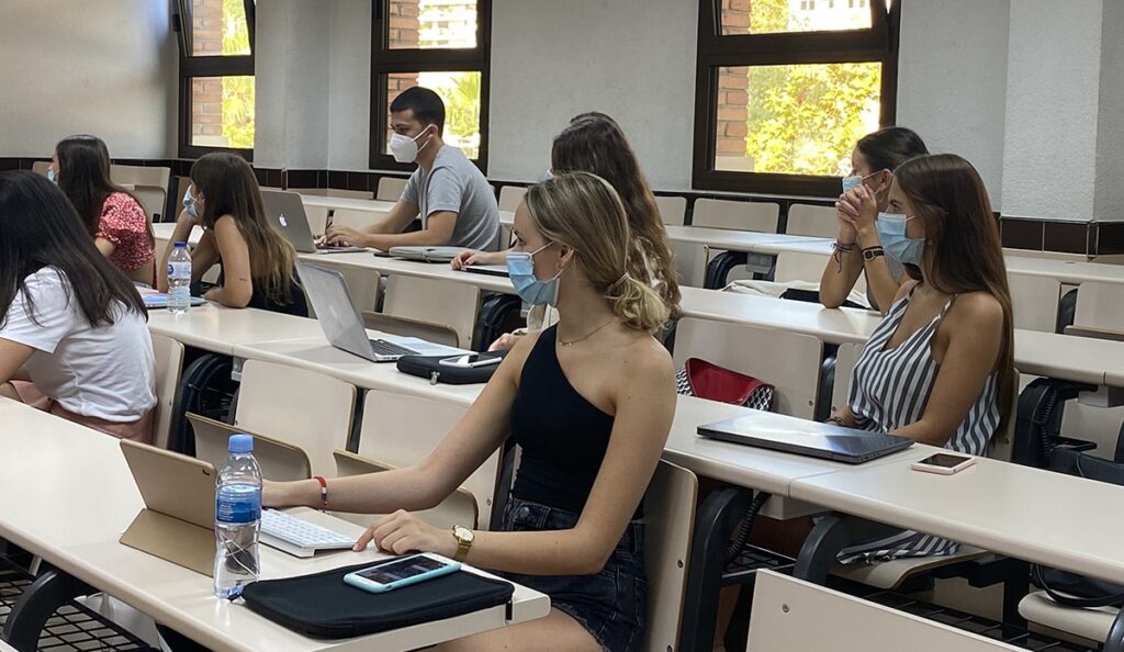 ¿Tu vocación es la Educación? Estudia en el CEU y alcanza tu sueño