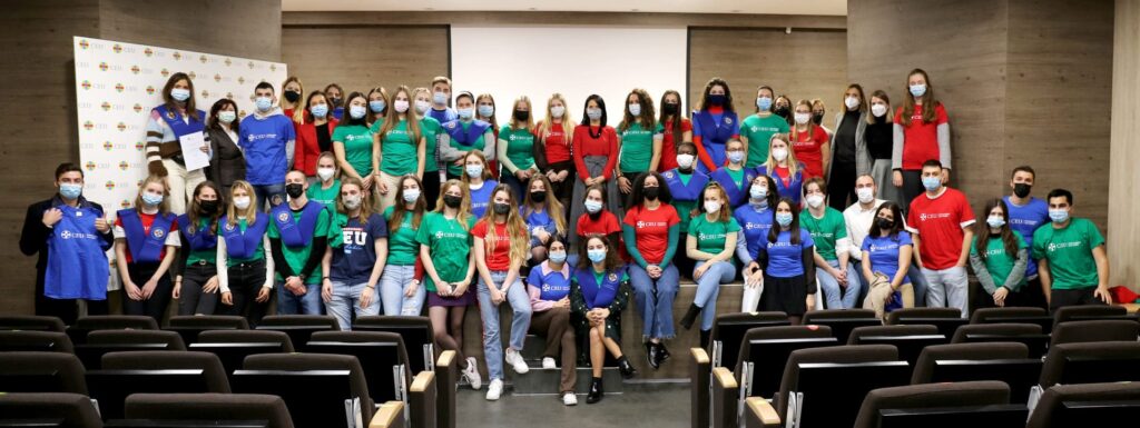 La USP CEU celebra el 'Farewell Day’, un acto de despedida para sus más de 280 alumnos internacionales