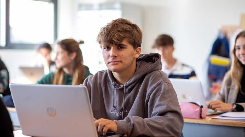 En CEU existe una gran oferta de carreras universitarias según Bachillerato de acceso