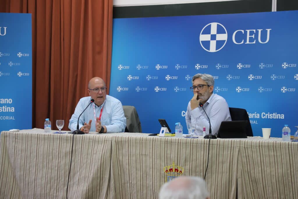 curso de verano CEU-María Cristina “Geopolítica para un mundo post-moderno”, organizado por la Fundación Universitaria San Pablo-CEU y dirigido por Rafael Bardají