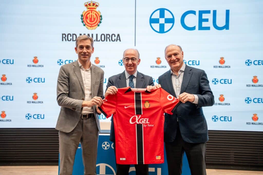 El CEU ha firmado un acuerdo estratégico con el RCD Mallorca hasta 2028